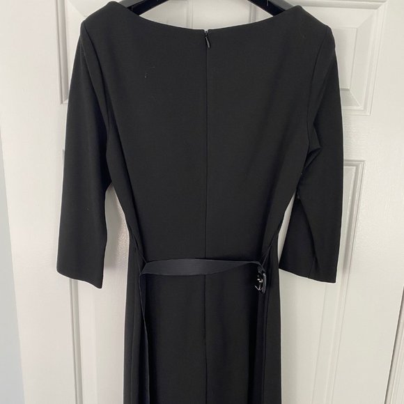 Trina Turk Long Sleeve Black Scoop Neck Knee Length Dress with Belt - Picture 2 of 3